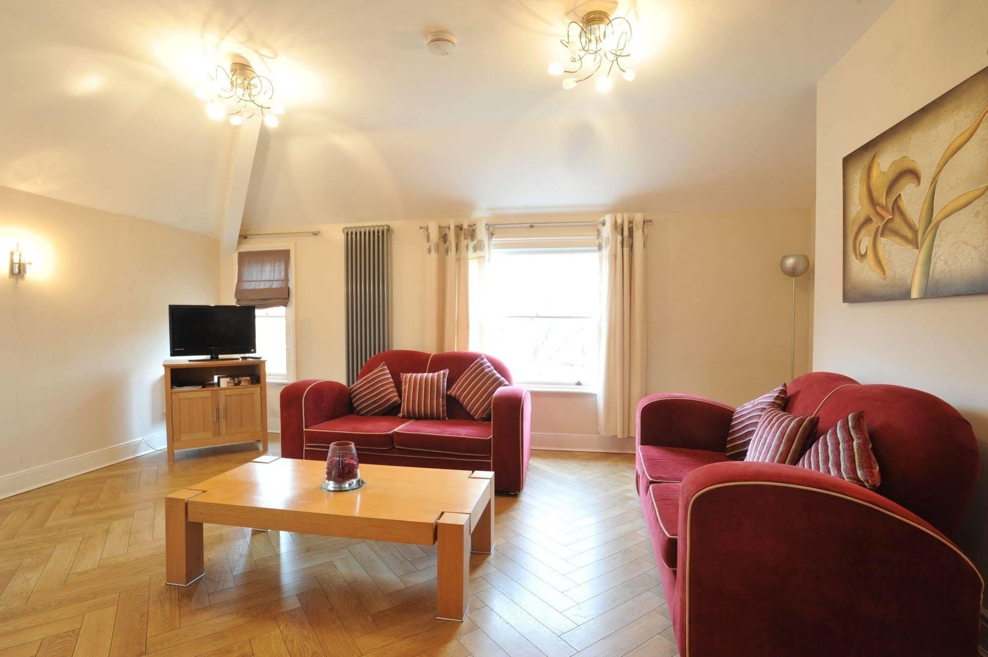 Chester Apartments Kültér fotó